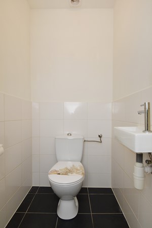 Medium property photo - Linnaeusstraat 142, 2522 GW Den Haag